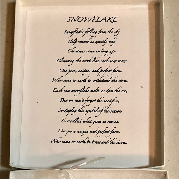 Snowflakes and icicles - Picture 2 of 3